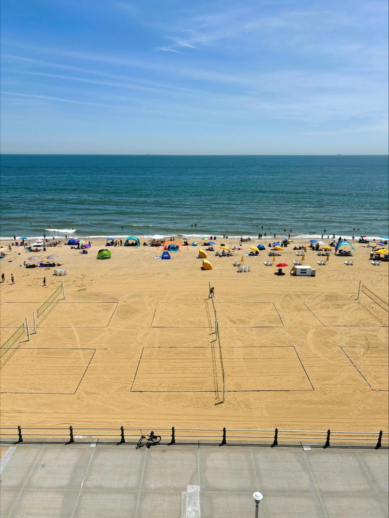 Barclay Towers Apartment Virginia Beach Exterior photo